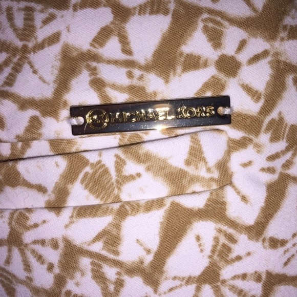 NWOT. Michael Kors tan and white skinny ankle jeans. Size 4. - Picture 6 of 7